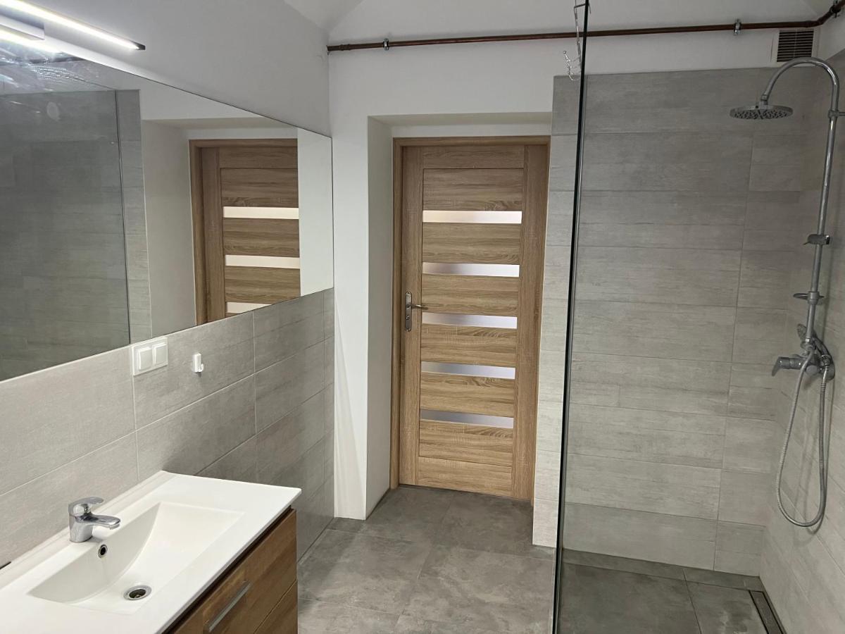 Apartament 3 Pokojowy Z Parkingiem Διαμέρισμα Zabkowice Slaskie Εξωτερικό φωτογραφία