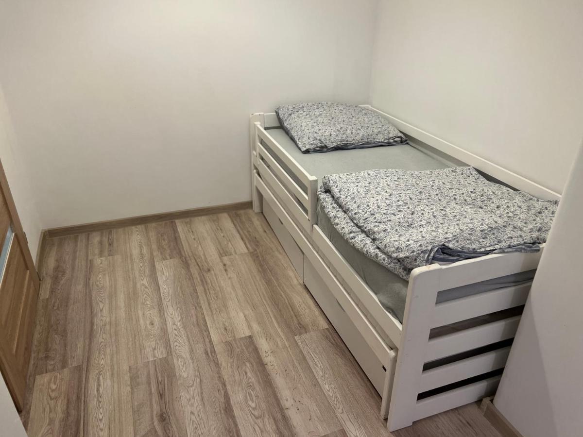 Apartament 3 Pokojowy Z Parkingiem Διαμέρισμα Zabkowice Slaskie Εξωτερικό φωτογραφία